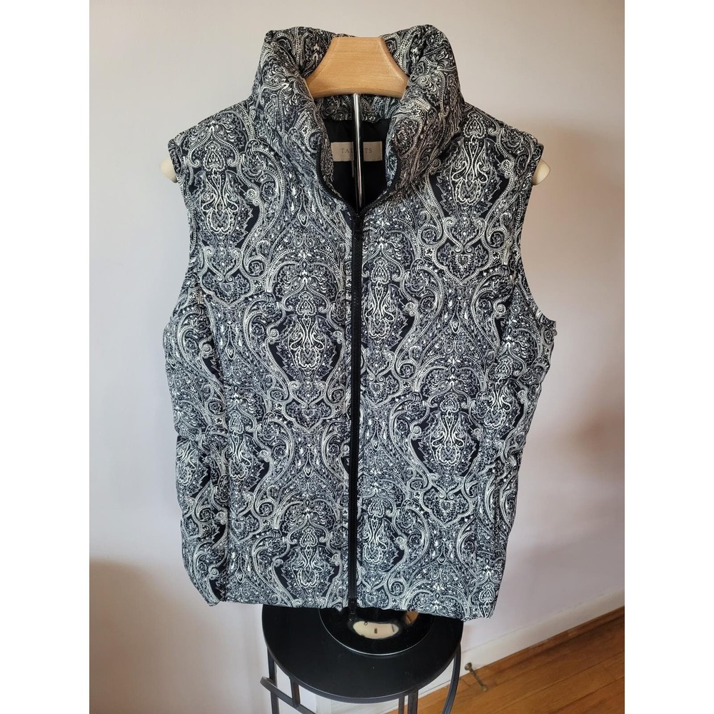 Talbots Down Filled Black and White Paisley Small